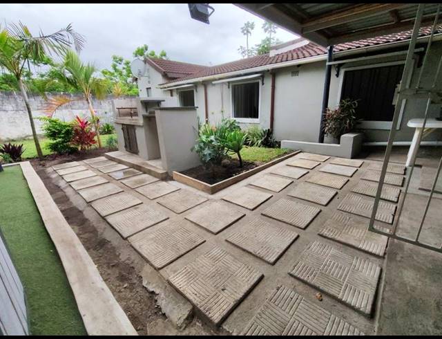 5 BEDROOM HOUSE FOR SALE IN NEW DAWN PARK